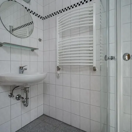 Apartment Wald Und 16a